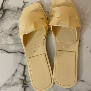 Zara Slide Sandals With Crossover Details
